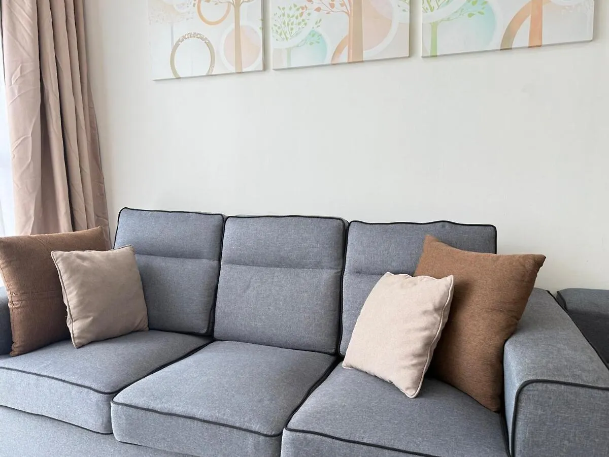 2 Bedroom At Southkey Mosaic Wifi Netflix 1-7Pax Johor Bahru 0*,  Malaysia